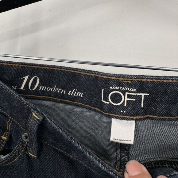 LOFT Modern Slim Fit Dark Wash blue Jeans Size 10 Mid Rise 32” inseam tall - Picture 7 of 12